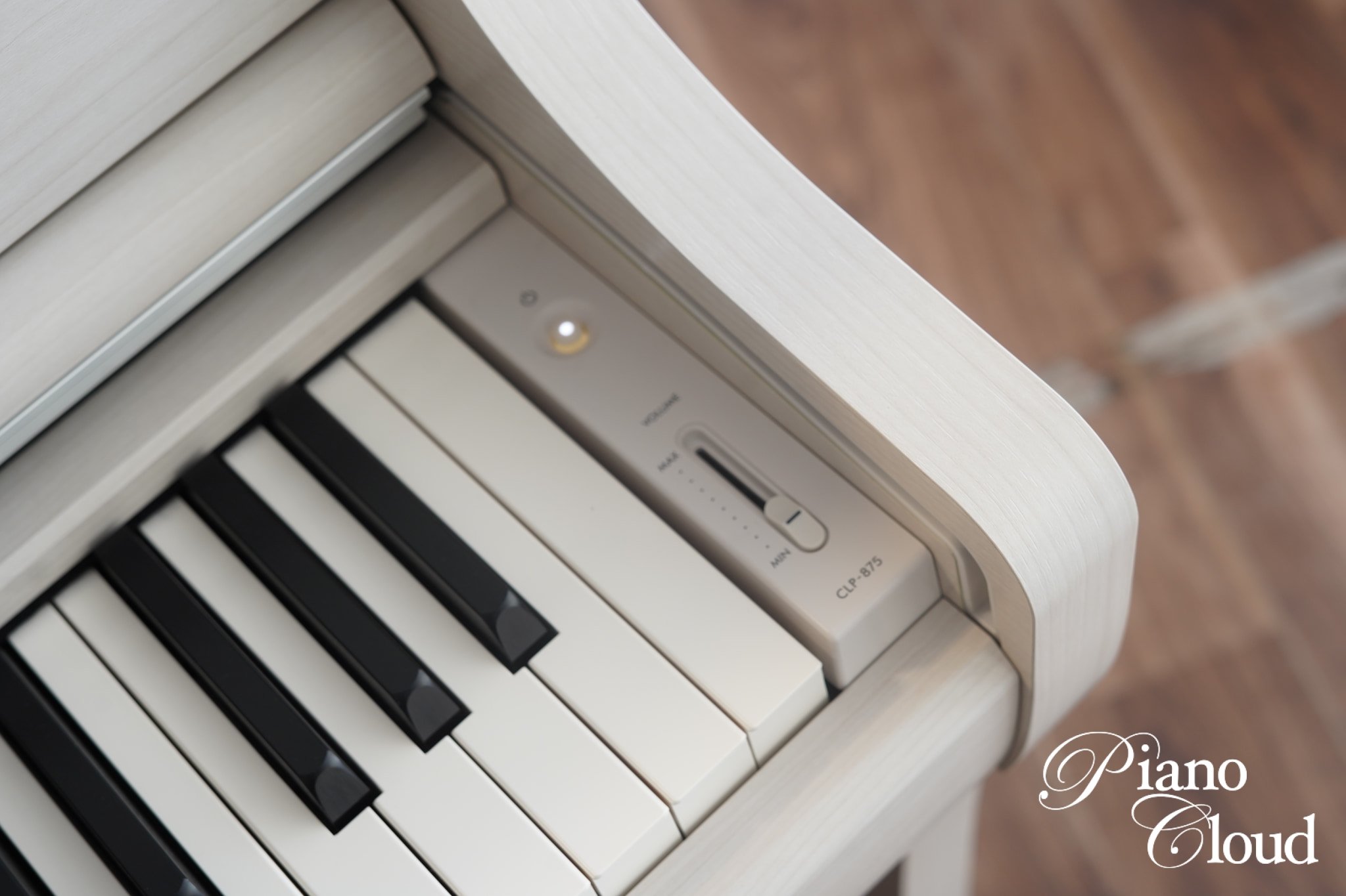 中古電子ピアノ CLP-875WB